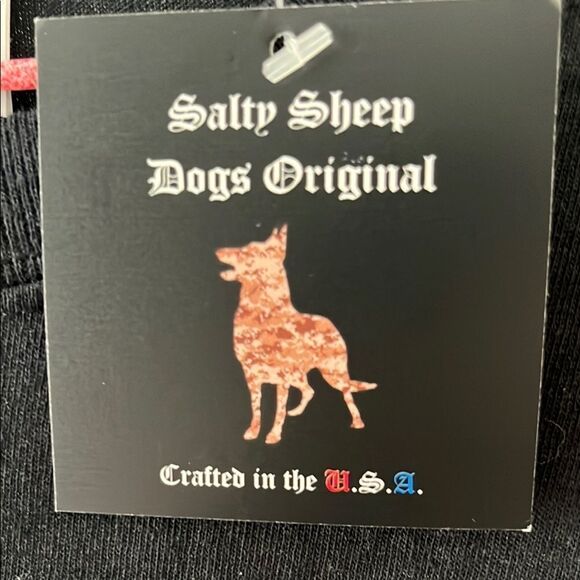 Black Short Sleeve Vintage Graphic Tee - Picture 2 of 7